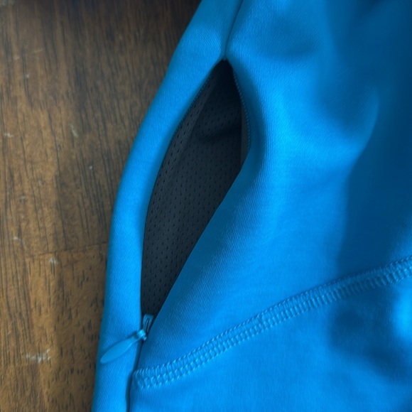 EUC Outdoor Research lightweight zip up hoodie - Picture 5 of 5